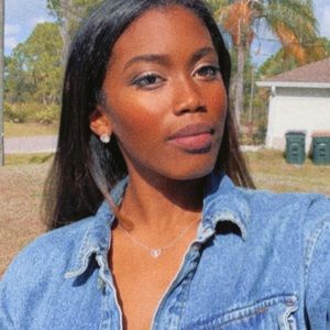 Meet your Posher, Ashley